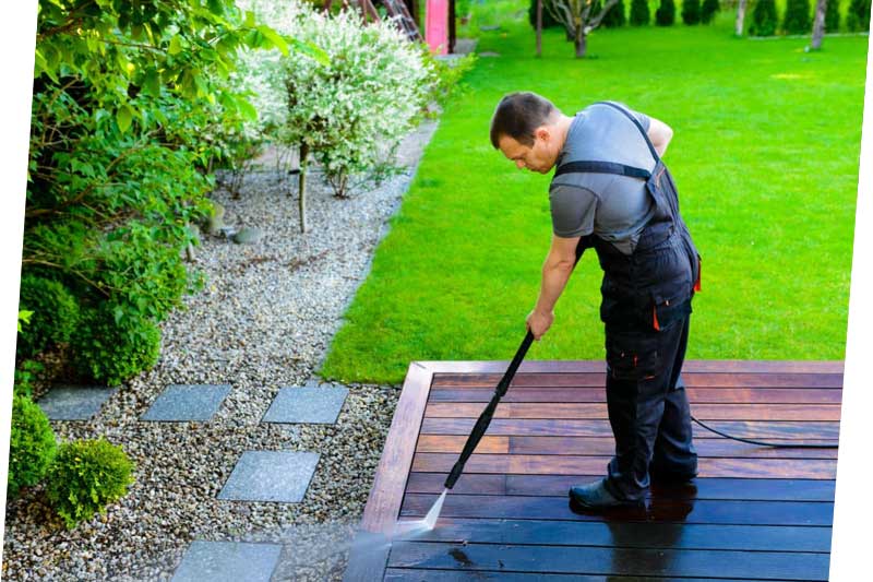 Exterior cleaning PROCHIRA ROOF FACADE in Belgium: Cleaning and anti-moss treatment on clinker, blue stone, paving, low wall, terrace, etc. Waterproofing of clinker, blue stone, driveway, etc. Intervention in BELGIUM: Flemish, Walloon and Brussels regions, etc.